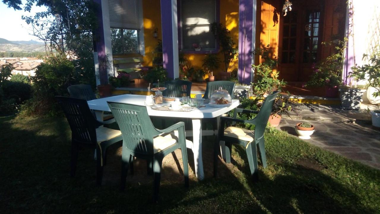 Nel Giardino Di Oz Bed & Breakfast Fornovo di Taro Ngoại thất bức ảnh